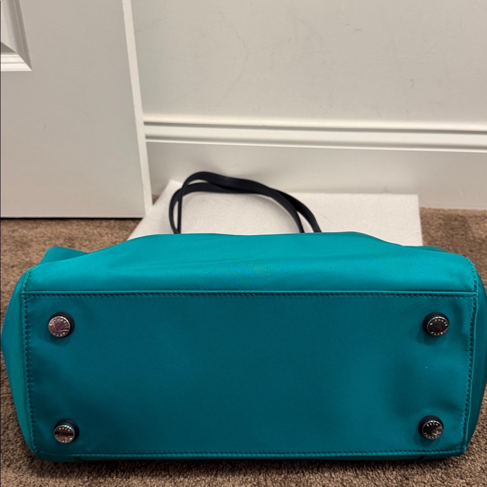 Michael Kors Kelsey teal aquamarine medium nylon tote bag - Picture 6 of 11